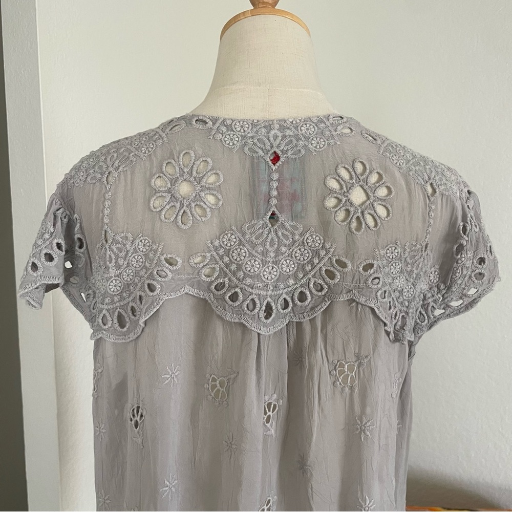 Johnny Was Marietta Cap Sleeve Eyelet Blouse - Picture 8 of 11